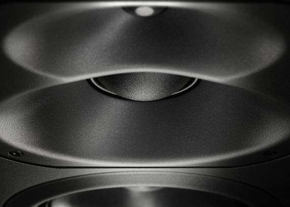 Neumann KH420 - активный студийны монитор (цена за штуку)