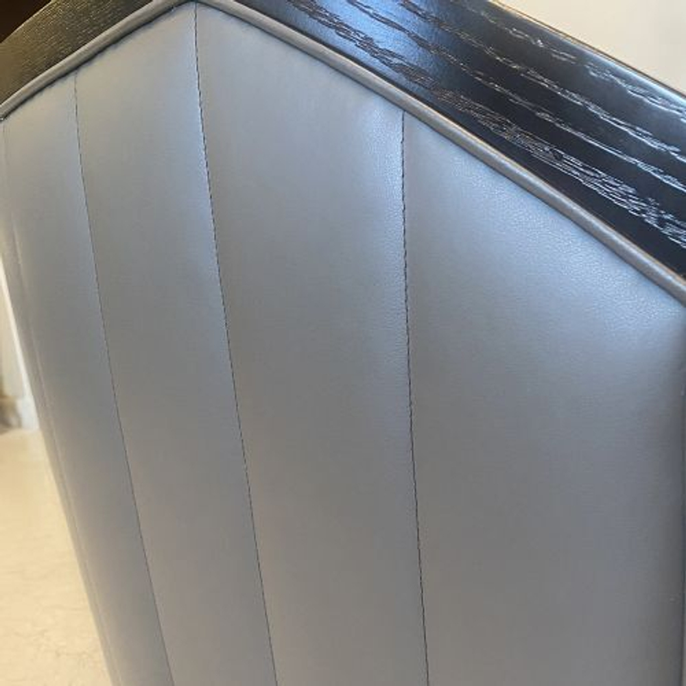 Кресло Baker Furniture CONDESSA BA6156C