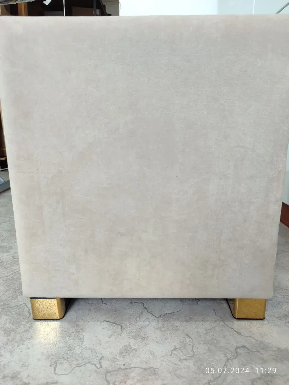 Мебельные ножки пластиковые для дивана шкафа и тумбочки