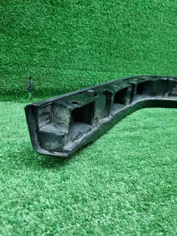 Расширитель передний левый Mercedes G W463 (18-нв)