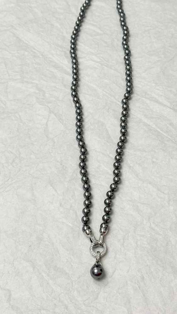 Колье "Бэль" серый жемчуг с цирконами, оттенок серебро