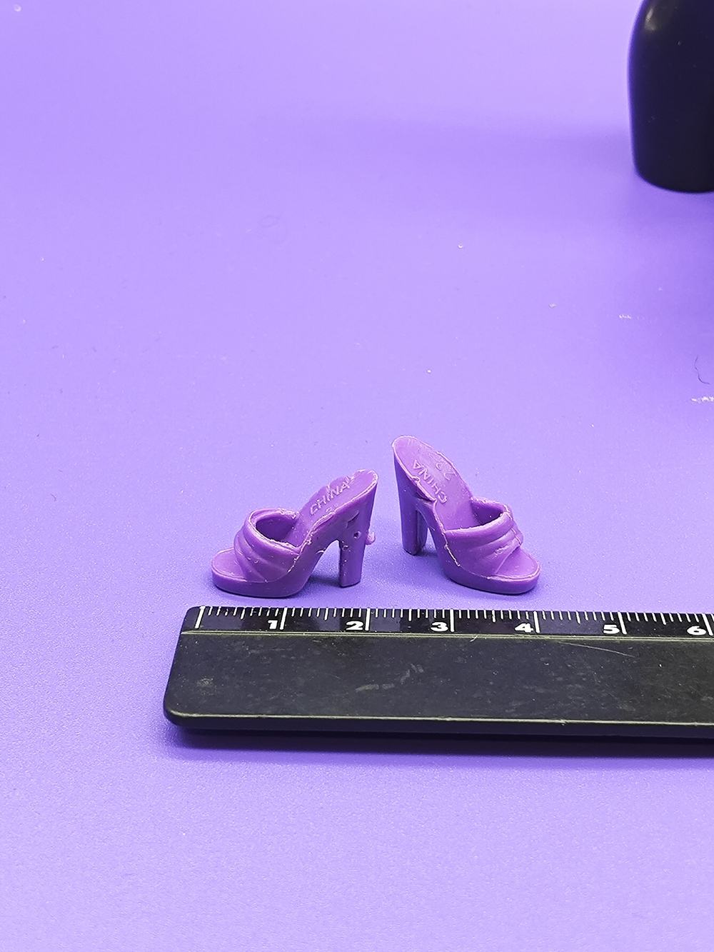 Обувь для куклы Барби винтаж туфли 03677