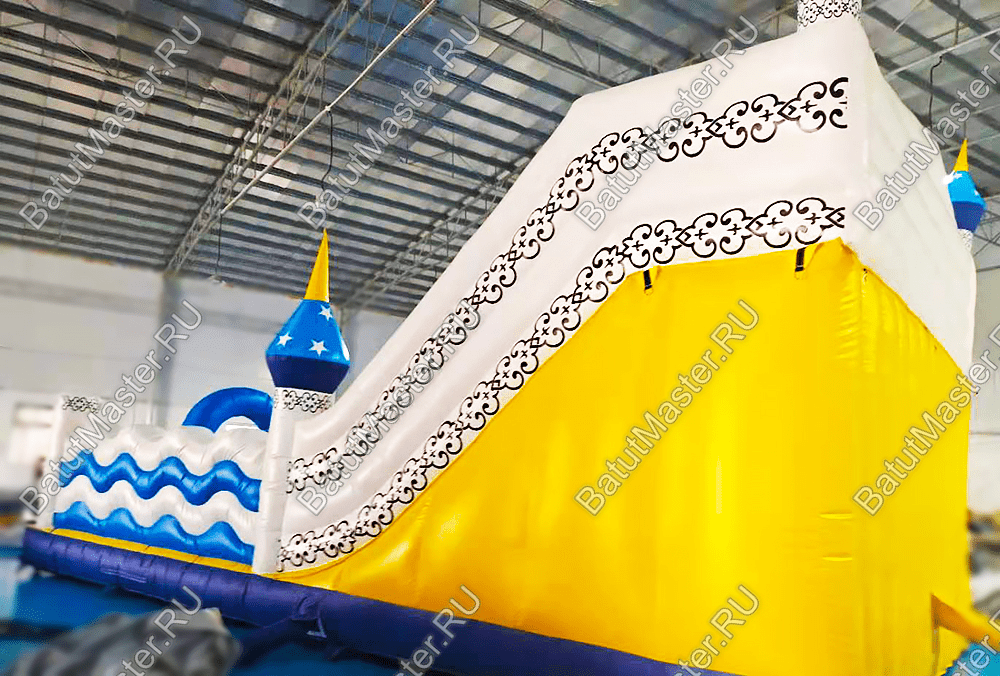 Надувной батут "Восточная сказка", размер 10*6*6 м