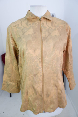 Куртка тонкая для летних прогулок, маркировка М, визуально на 46 размер