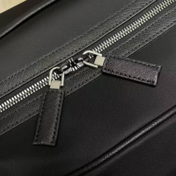 Дорожная сумка Prada