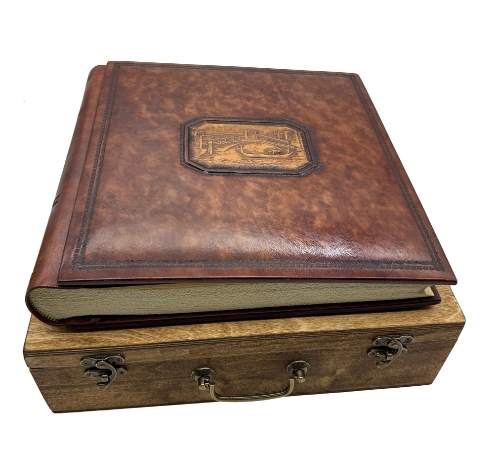 Фотоальбом из кожи "Венеция"