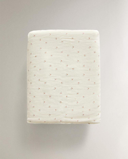 ZARA HOME ДЕТСКОЕ ПОЛОТЕНЦЕ С ЦВЕТОЧНЫМ ПРИНТОМ, ЭКРЮ