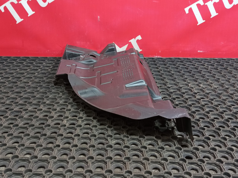 Шумоизоляция двигателя левая