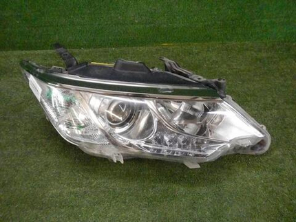 Битая Фара правая Toyota Camry 7 XV50 (2014-2017) ксенон не адаптив