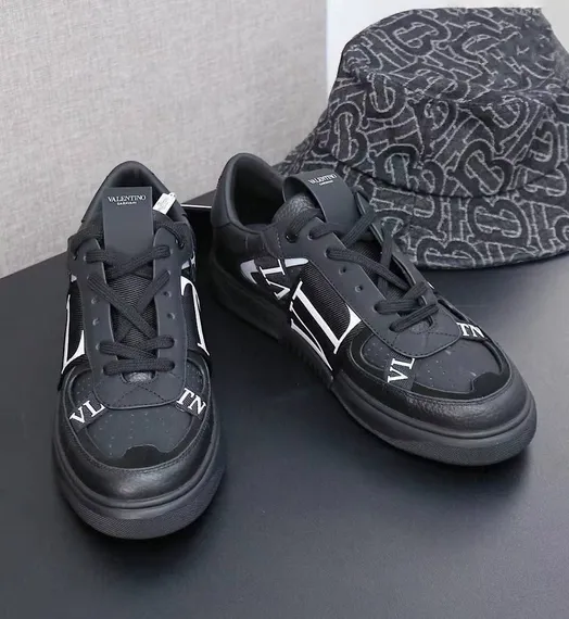 Кроссовки мужские VALENTINO VL7N