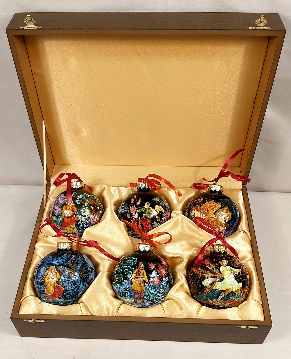 Сувенирный набор из 6-ти новогодних шаров с ручной росписью Палех