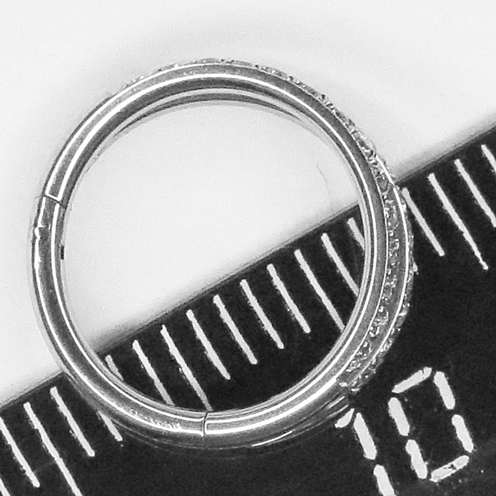 Кольцо для пирсинга, двойной кликер 10 мм инкрустация фианитами, толщина 1,2 мм. Титан G23. Серебристое. 1 шт