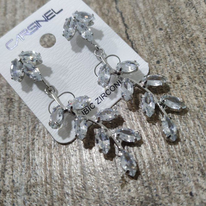 Серьги-гвоздики Cubic Zirconia 3 листка подвеска Веточка 7 листков цвет прозрачный металл серебристый