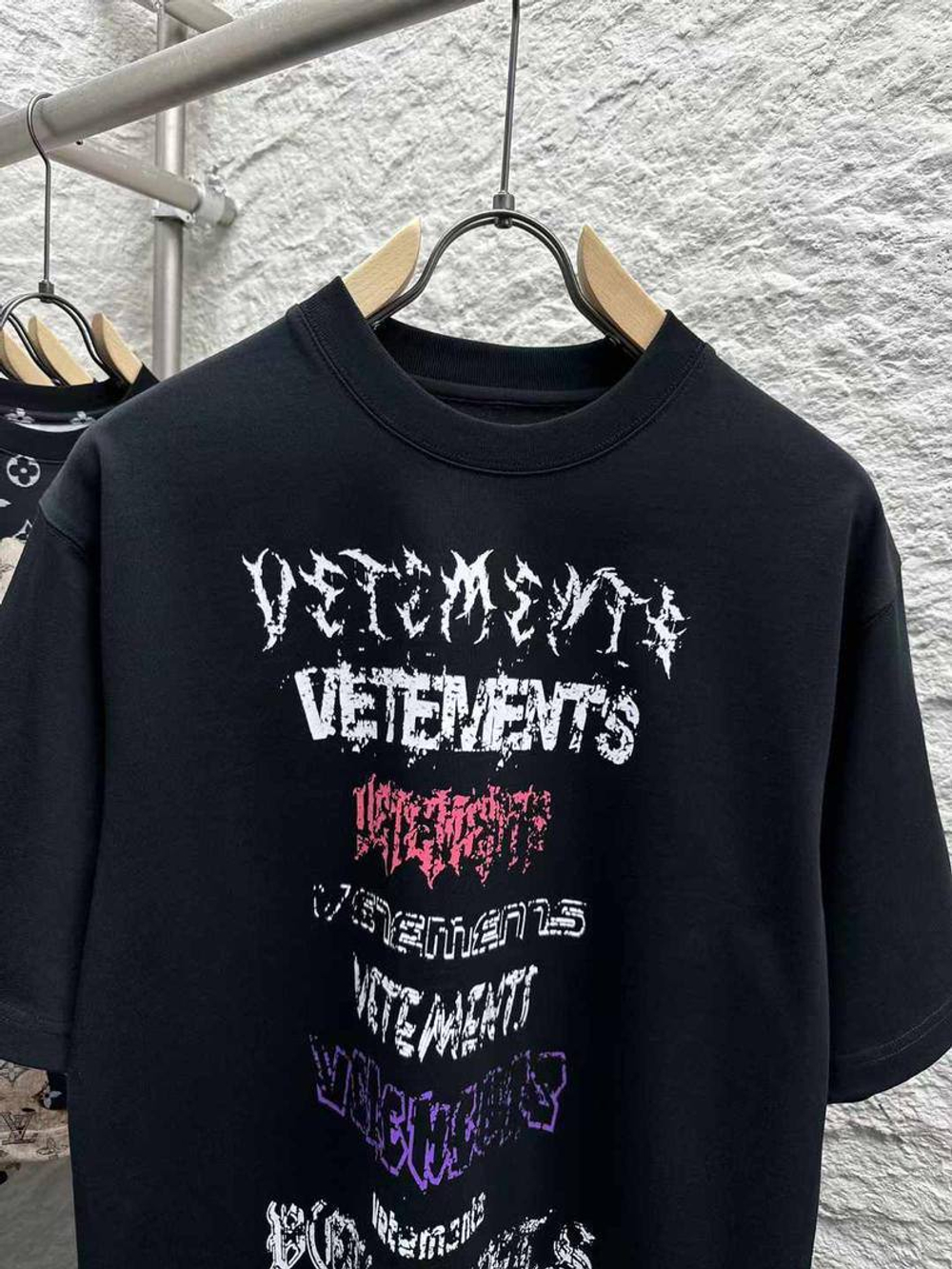 Футболка Vetements