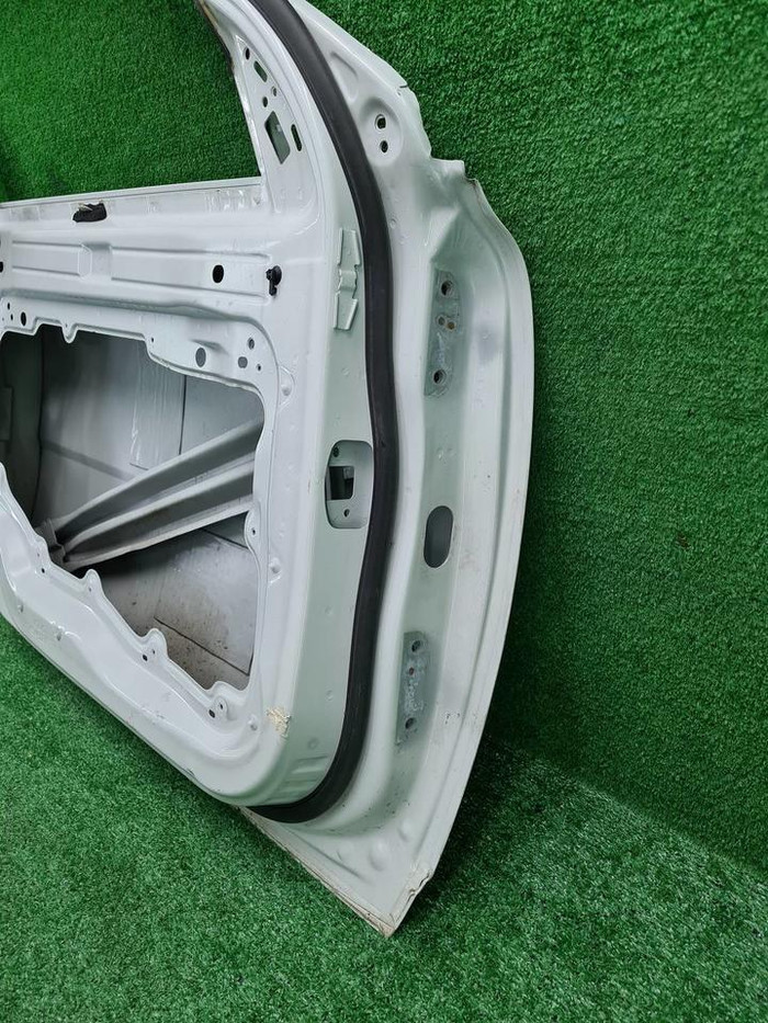 Дверь передняя левая Volvo XC70 2 (2007-2016)