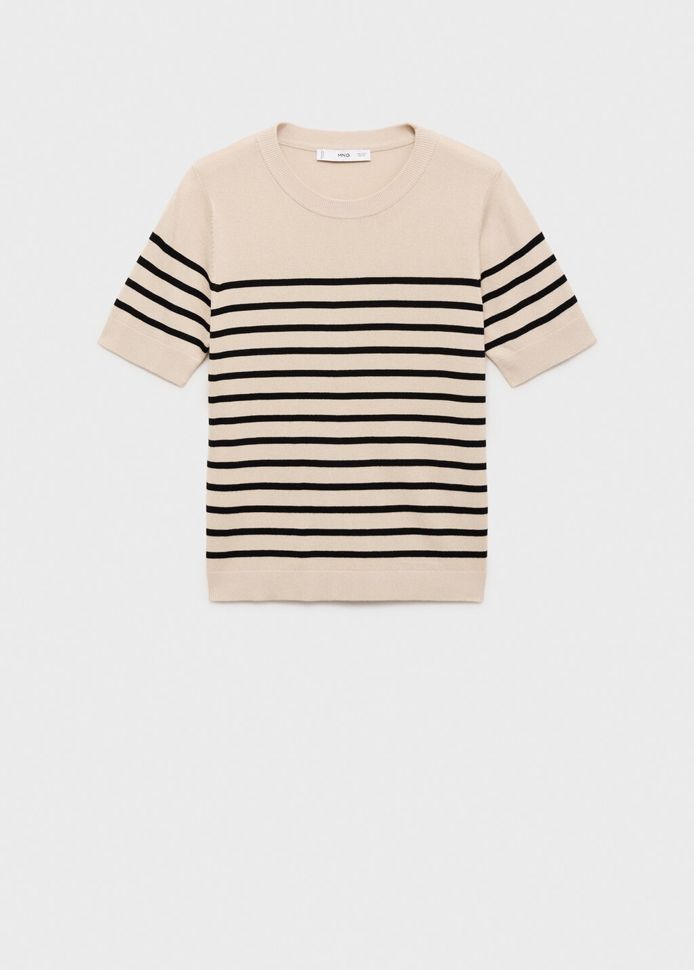 Джемпер из тонкого трикотажа с короткими рукавами