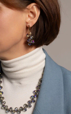 Колье "Деора" серо-голубой чешский хрусталь, оттенок золото