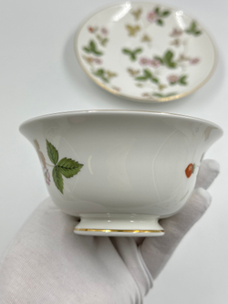 Чайная пара Wedgwood, Wild Strawberry