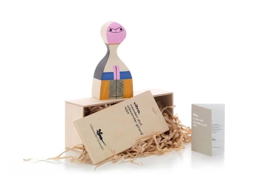 Декоративная кукла VITRA Wooden Doll No.15 70х150h