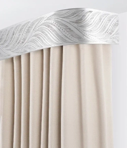 Пластиковый карниз с тиснением Legrand 2-х рядный Феникс 3000 мм