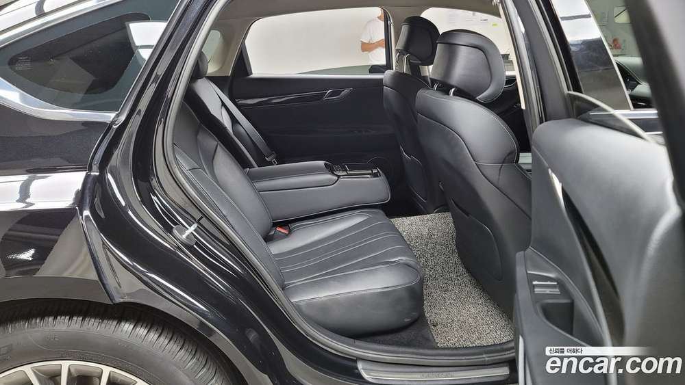 Genesis G80 (RG3) Бензин 2.5 Turbo AWD (06.2021)