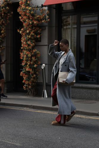 Серое пальто Сoline