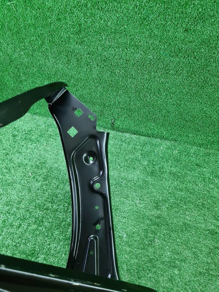 Кронштейн фары левый Mercedes GLK X204 (2008-2015)