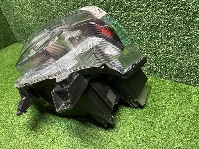 Фара левая Tank 300 (2021-н.в.) LED