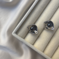 Серьги "Око ночи" с черным жемчугом
