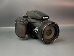 Nikon Coolpix P1000