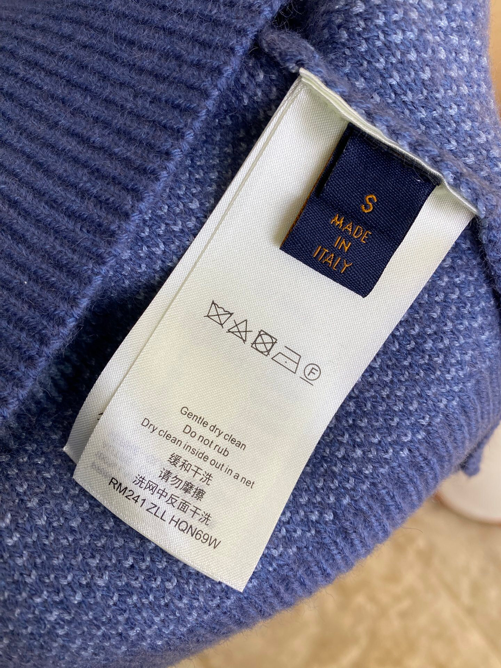 Louis Vuitton Sweatshirt
