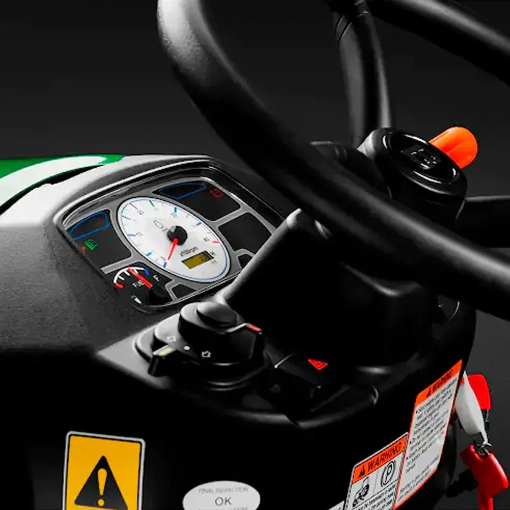 Caiman Dako19H машина газонокосильная (индустриальные колеса)