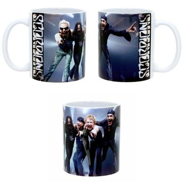 Кружка Scorpions группа на сцене (092)