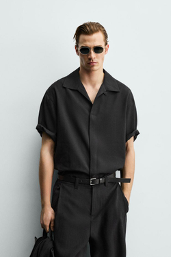 ZARA РУБАШКА RELAXED FIT ИЗ СТРУЯЩЕЙСЯ ТКАНИ, ЧЕРНЫЙ
