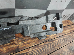 Абсорбер переднего бампера Geely Monjaro 21-нв Б/У Оригинал 6010179000