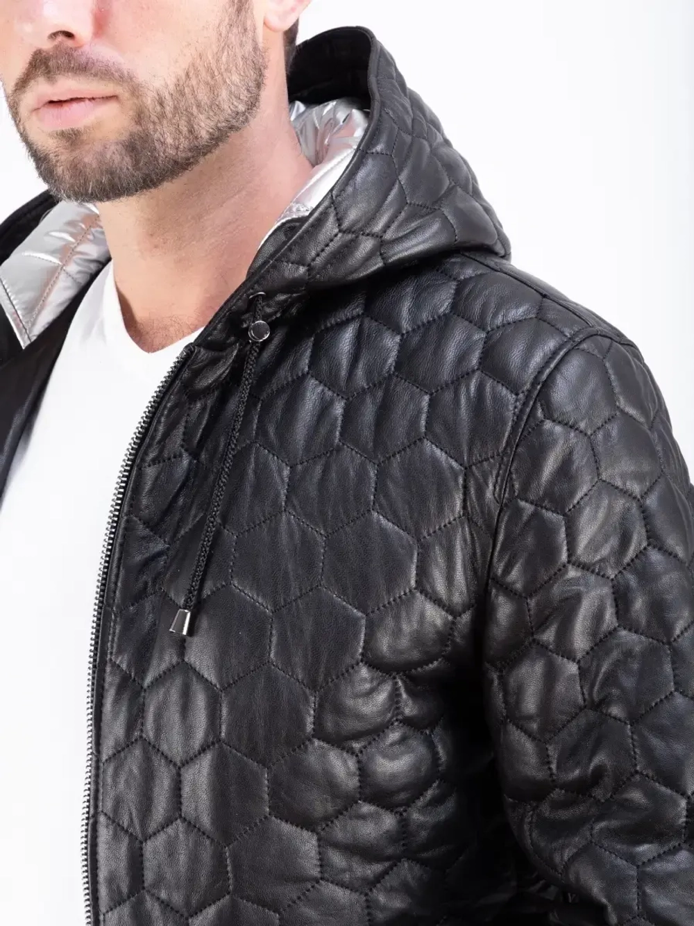 Куртка мужская кожаная натуральная с капюшоном