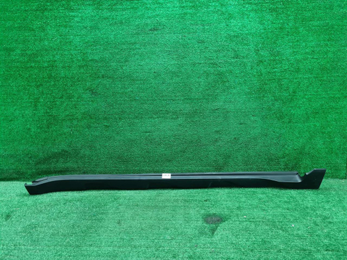 Накладка порога правая Subaru Outback 5 (14-21)
