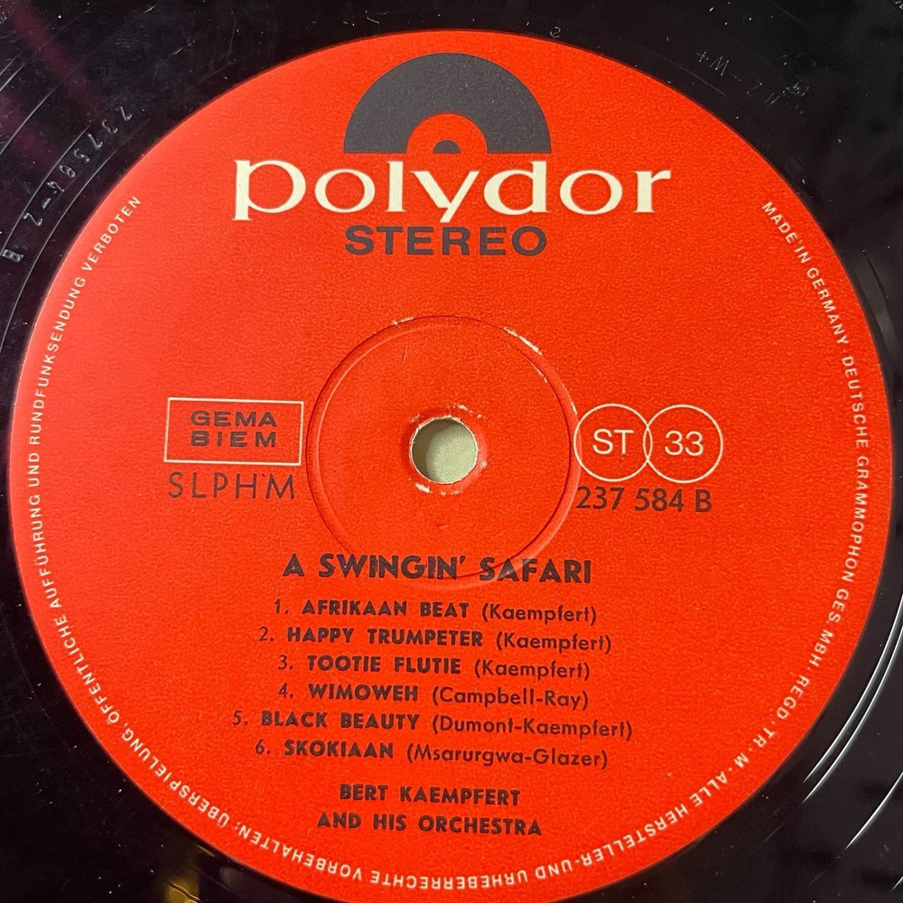 Винтажная виниловая пластинка LP Bert Kaempfert And His Orchestra A Swingin Safari (Germany 1966)