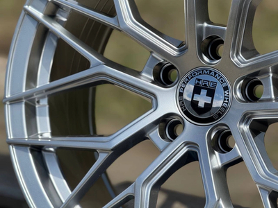 Диск Литой HRE 513 8.0 x R18 5x114.3 D73.1 ET35 HB