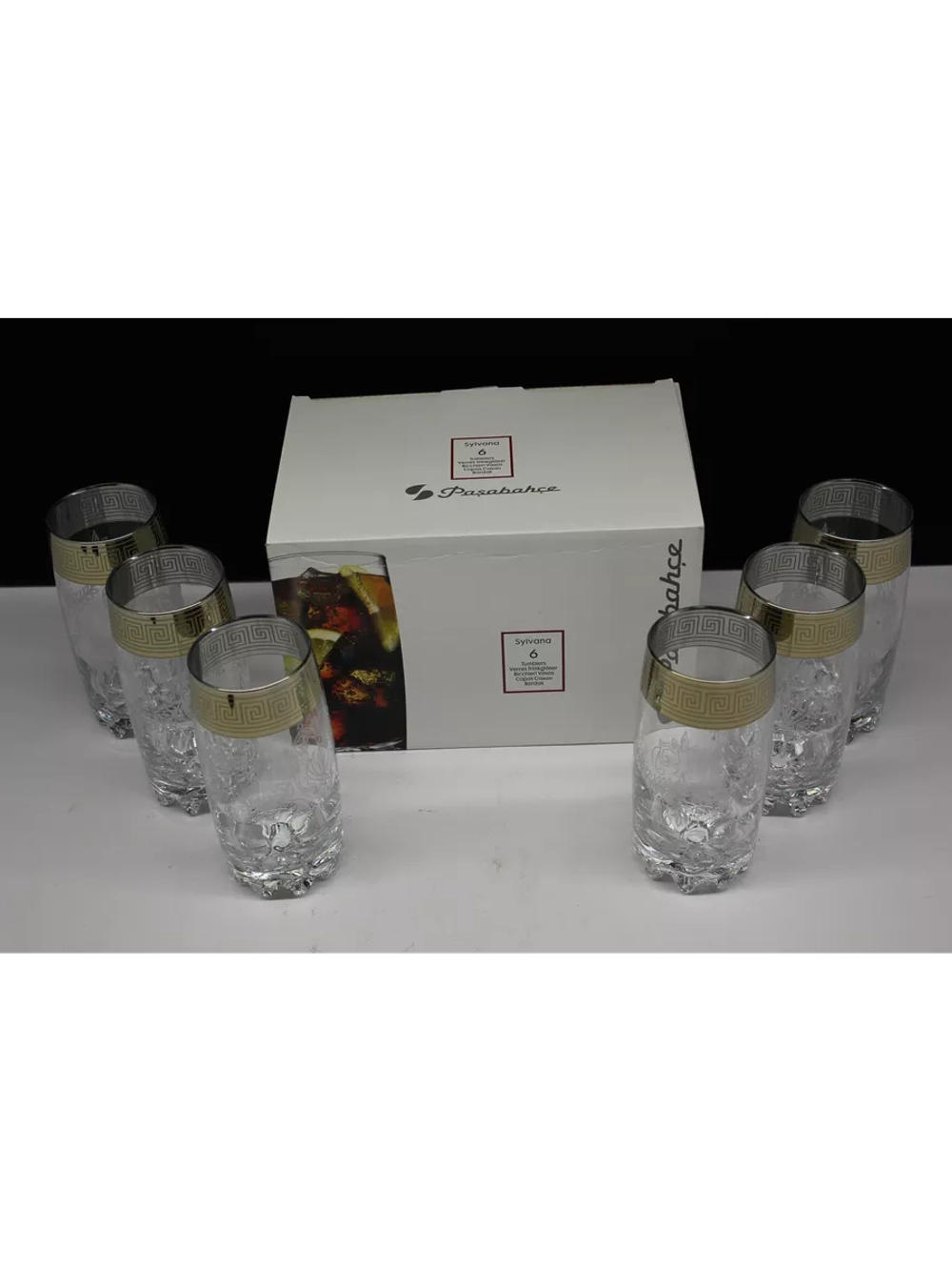 Набор стаканов