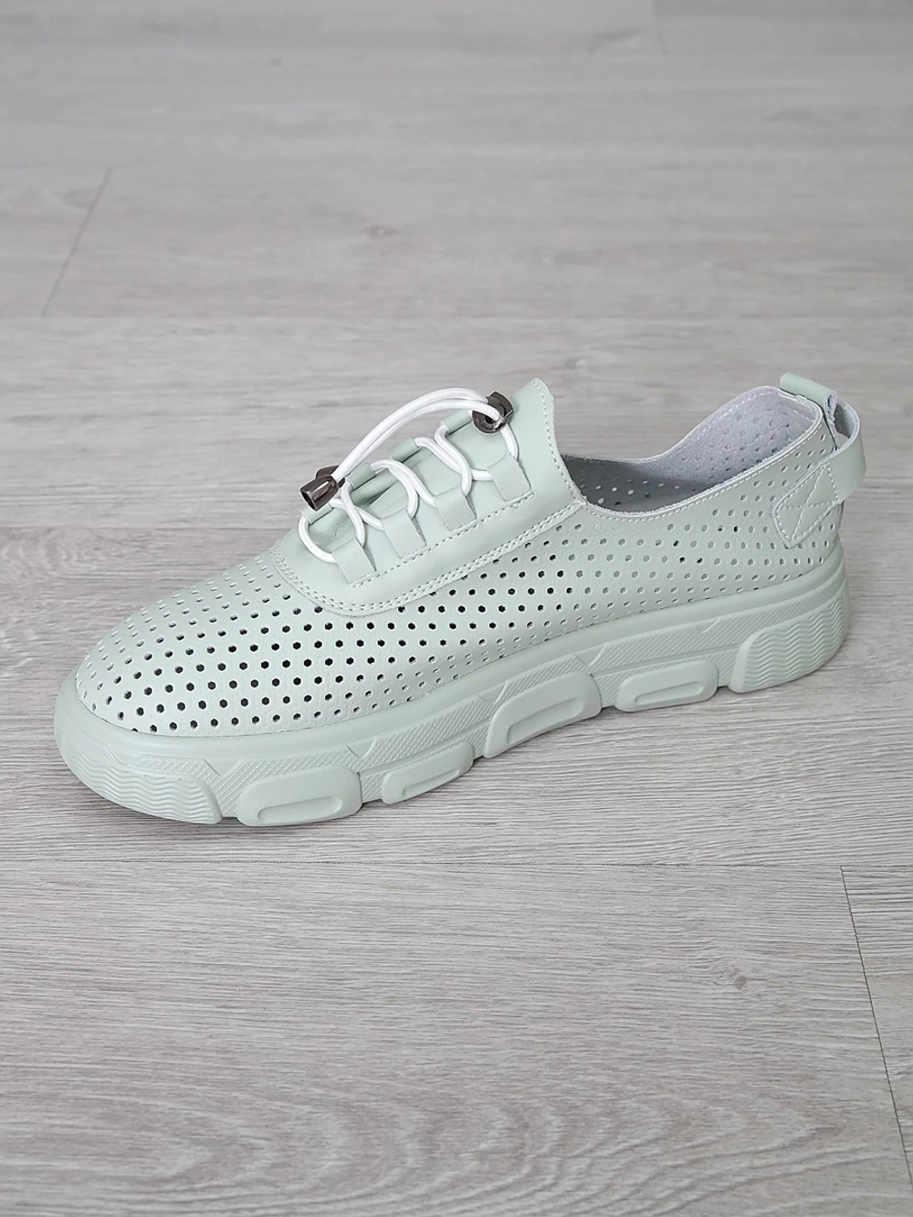 Кроссовки женские летние натуральная кожа