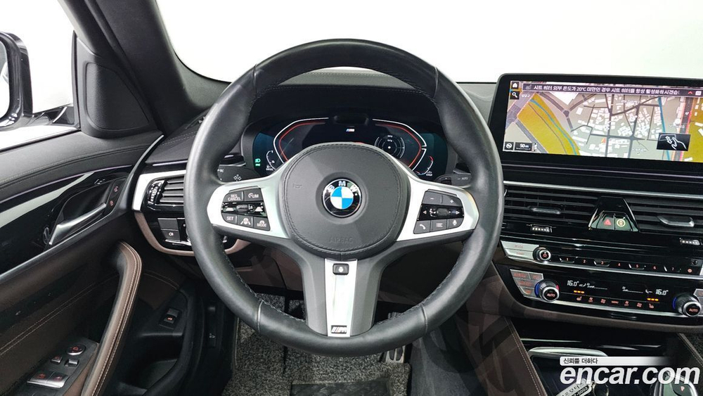 BMW 5 Series (G30) 523d xDrive M Sports (06.2021)