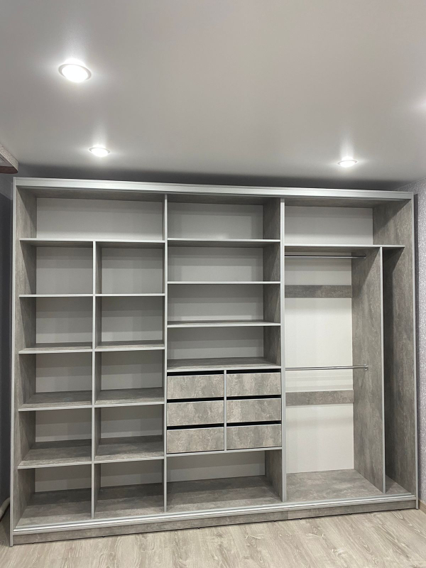 ШКАФЫ НА ЗАКАЗ ЛЮБОГО  РАЗМЕРА