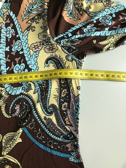 Блузка Body flirt практичная, маркировка 36/38, визуально на 42/44 размер