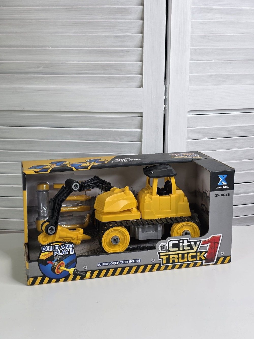 Игрушка Трактор-конструктор с отверткой в коробке (200246316)