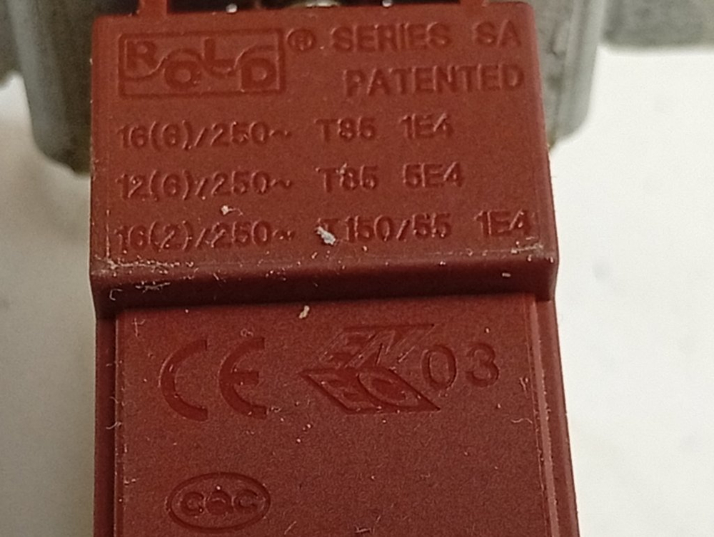 ESL46050 ктп8 Сетевая кнопка для посудомоечных машин Zanussi Electrolux 1527532004 б/у