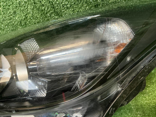 Фара левая Kia Ceed 3 (2018-2021) галоген