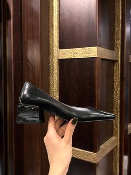 Туфли женские