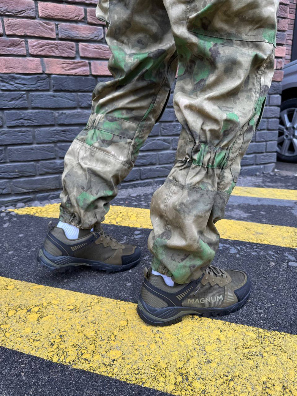 Тактический костюм горка с наколенниками и налокотниками мох