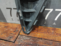 Накладка переднего бампера правая Kia Rio 4 (FB) 20-нв Б/У Оригинал 86564H0700